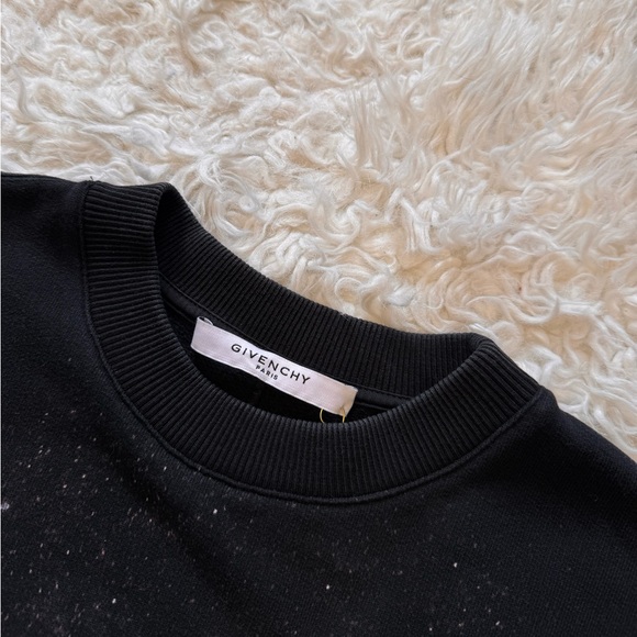 RARE GIVENCHY CREWNECK - Picture 3 of 6